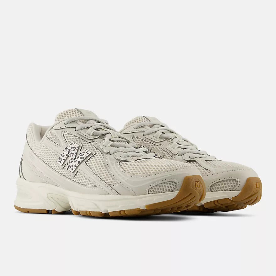 New Balance SNEAKERS Beige