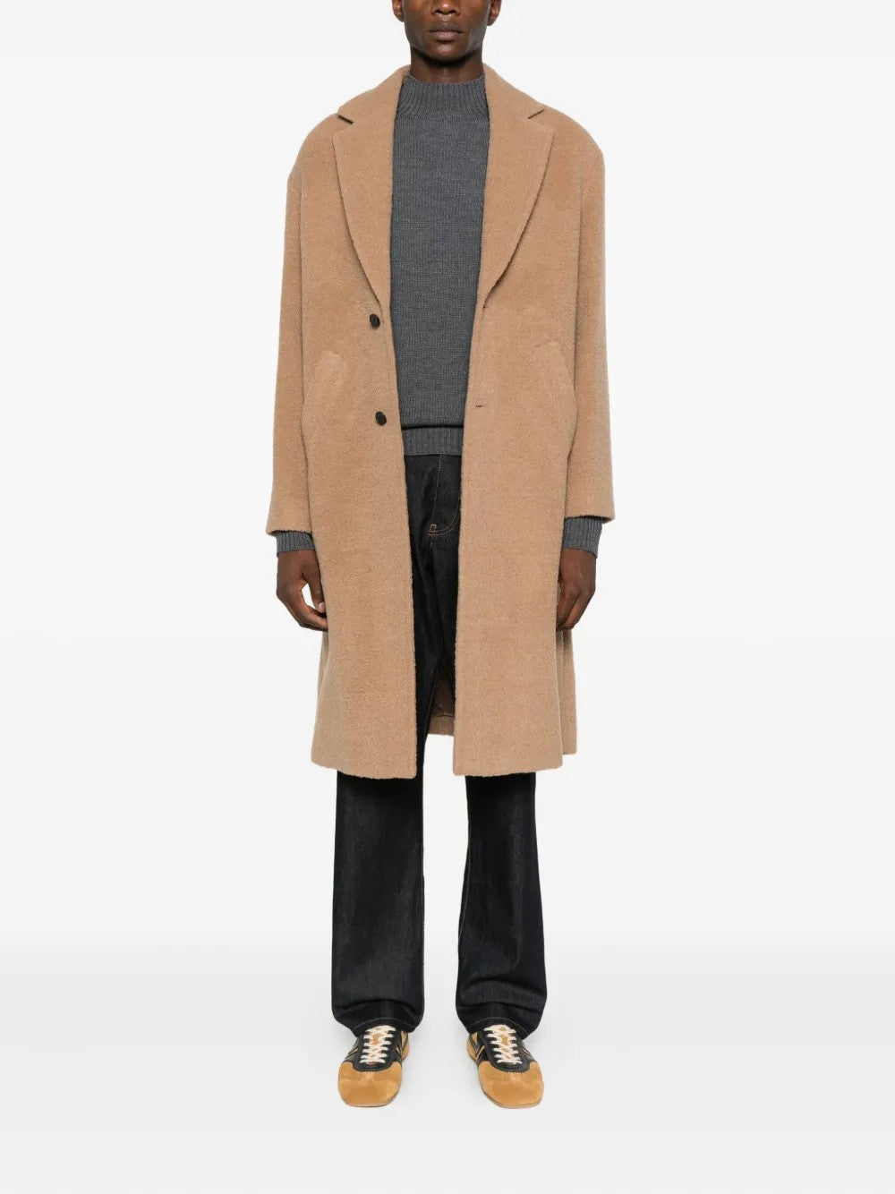 Amaranto CAPPOTTI E PIUMINI Beige