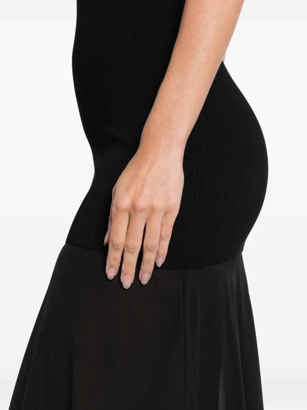 St. Agni VESTITI Nero