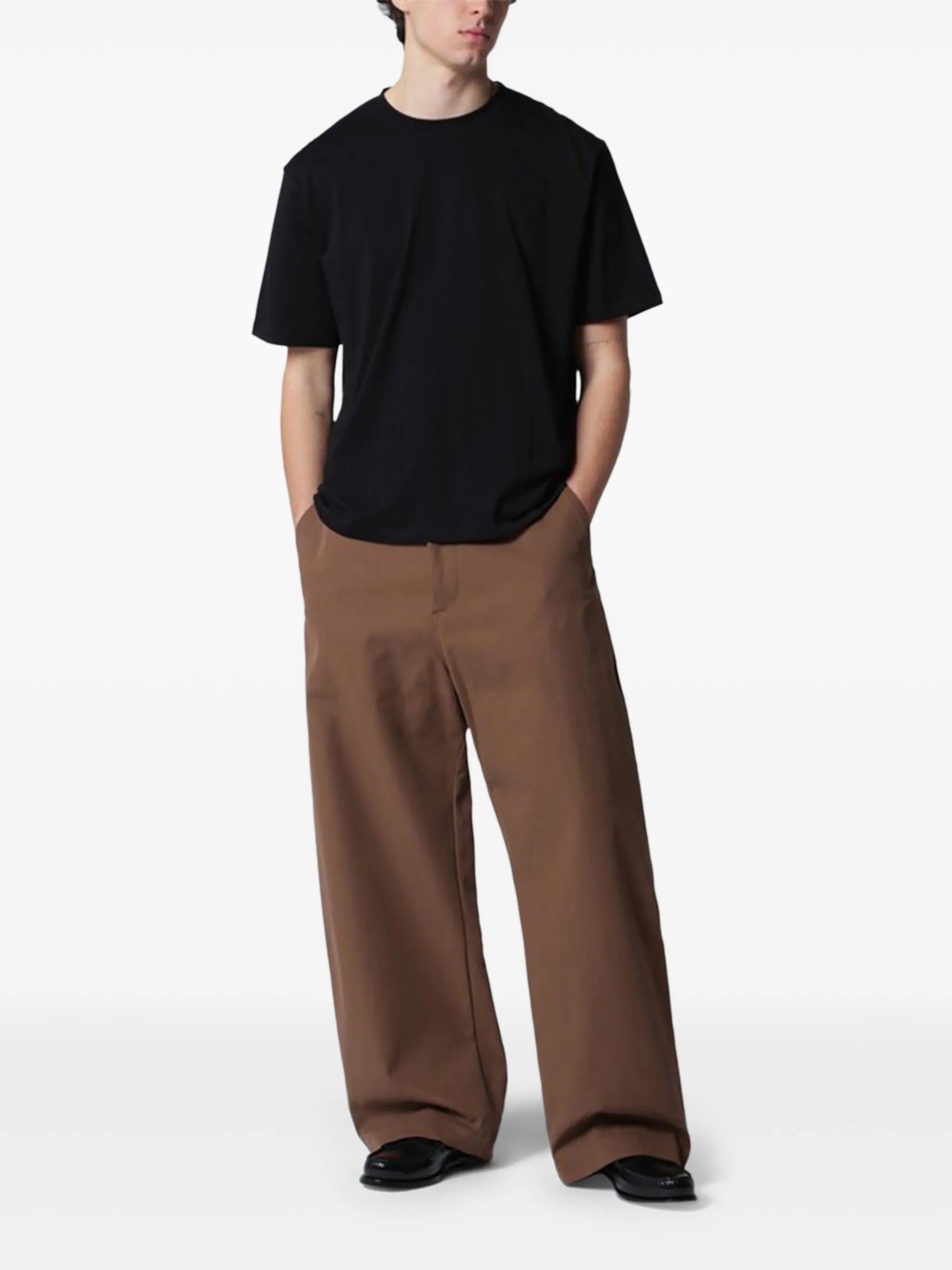 Studio Nicholson PANTALONI Marrone