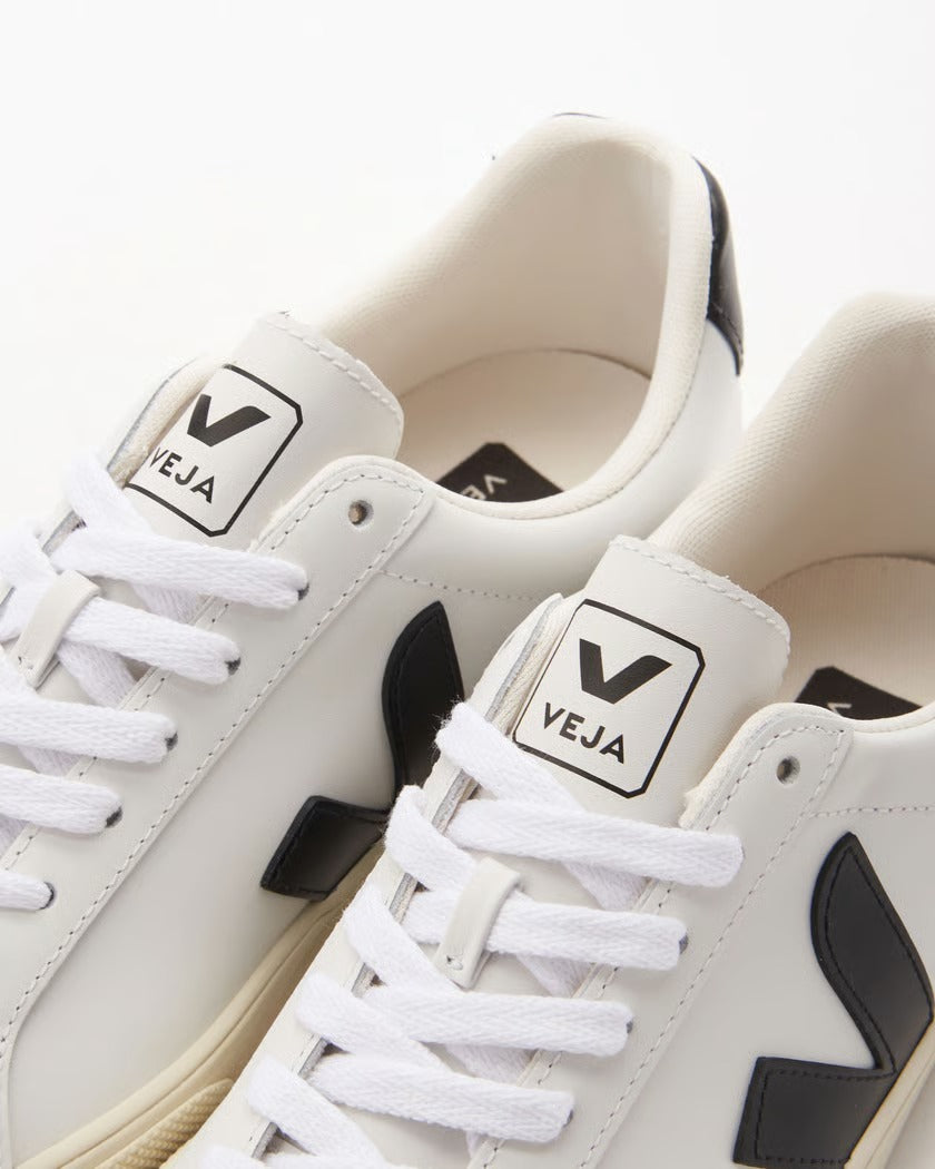 Veja SNEAKERS Bianco