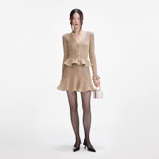 Self-portrait VESTITI Oro