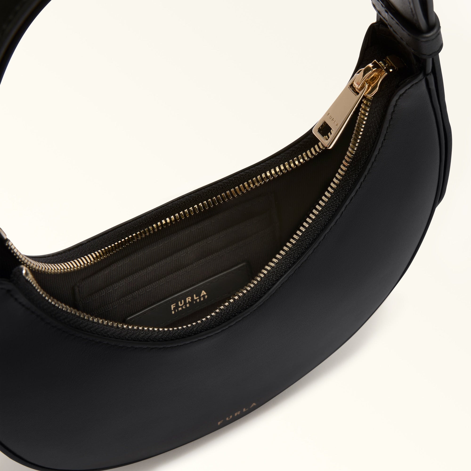 Furla BORSE A TRACOLLA Nero