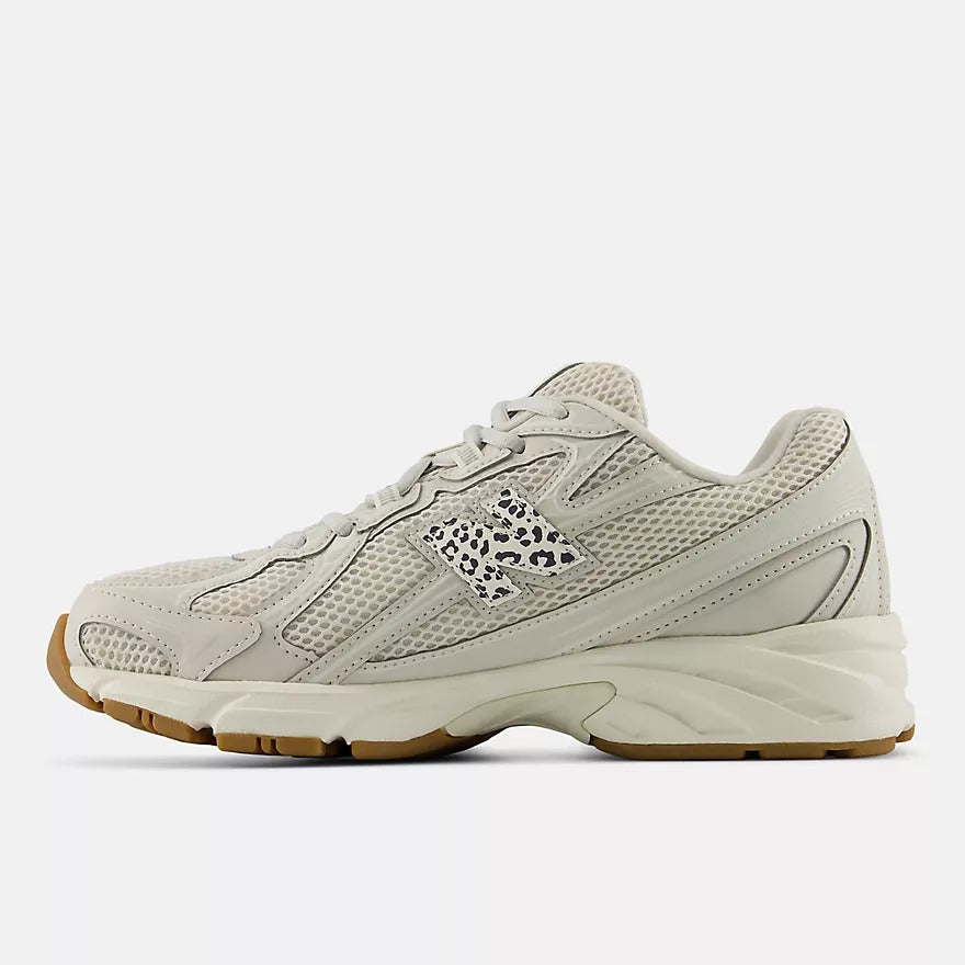 New Balance SNEAKERS Beige