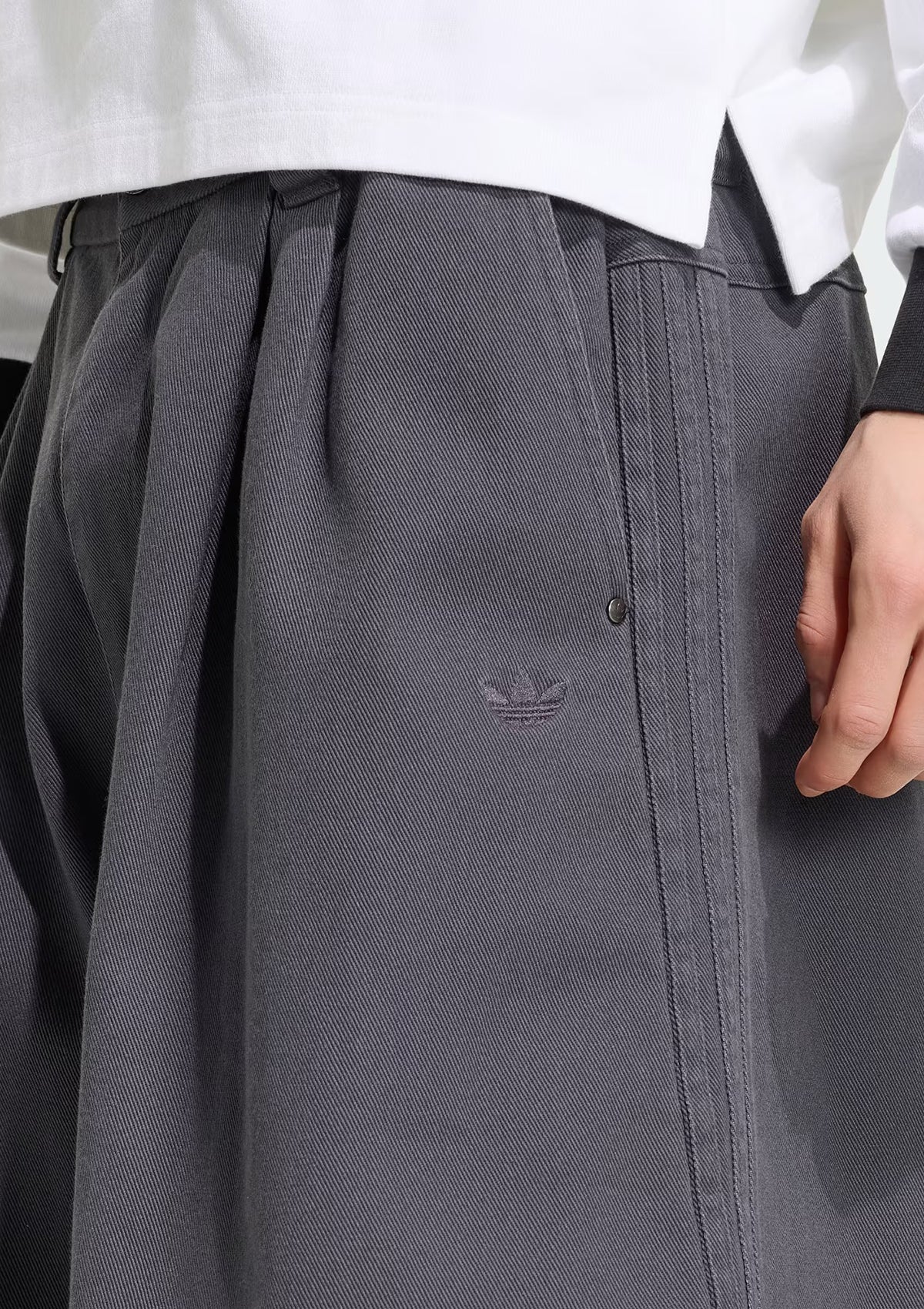 Adidas Originals PANTALONI Grigio
