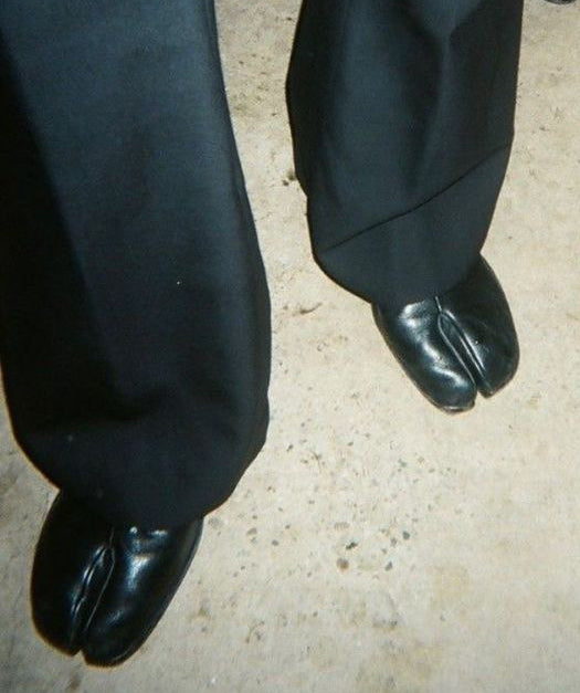                 SCARPE                  