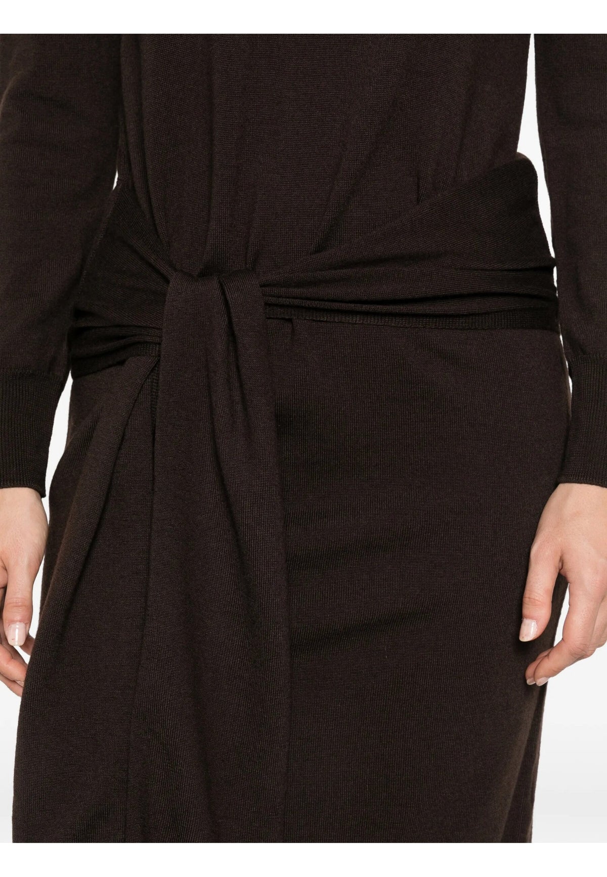 Su VESTITI Marrone