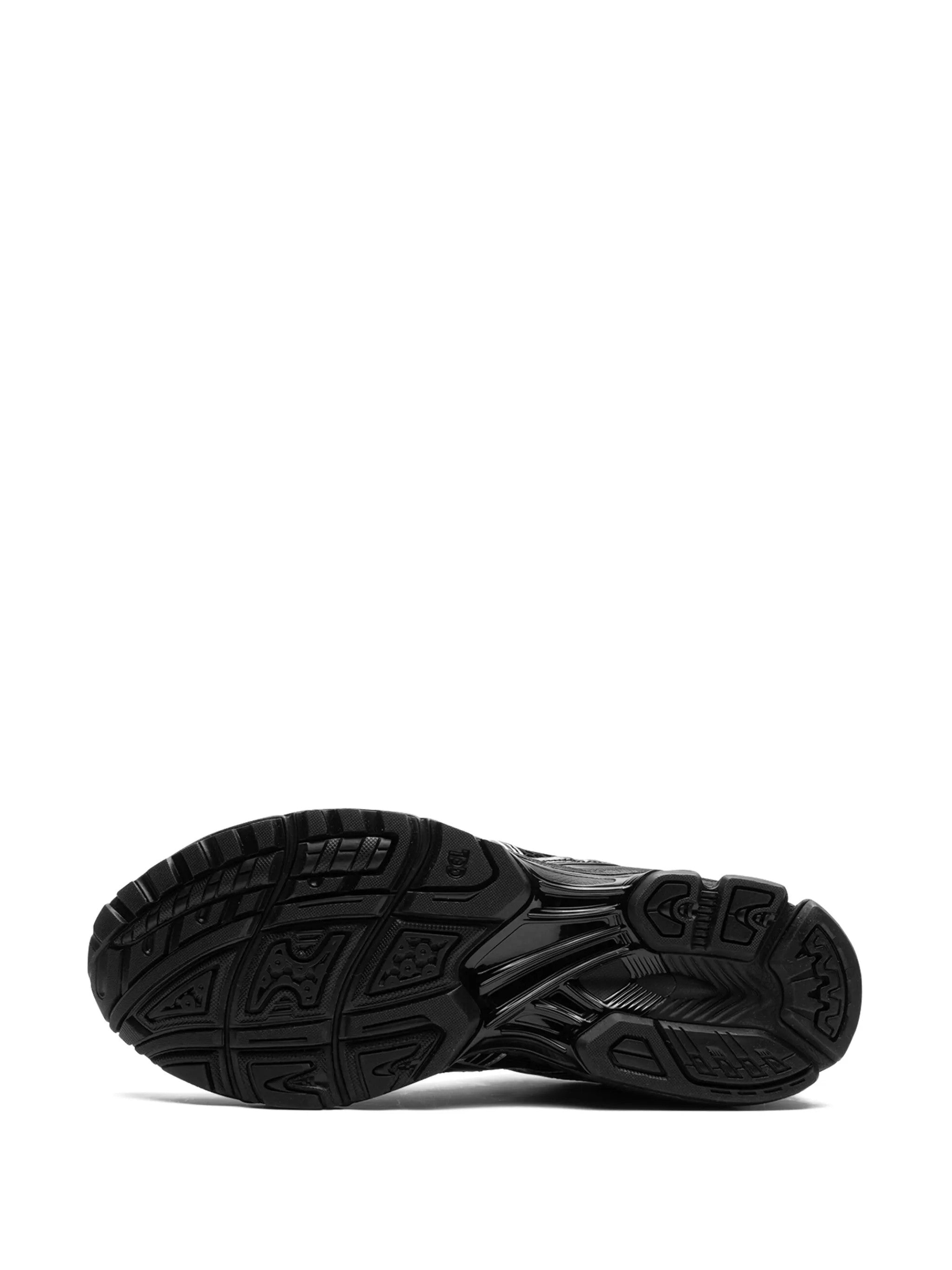 Asics SNEAKERS Nero